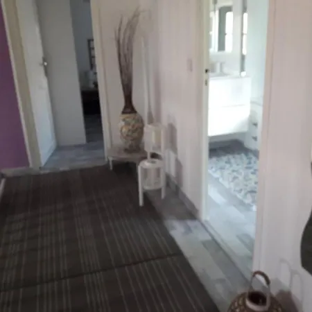 F6 A 5 Min De La Plage, Holiday home *