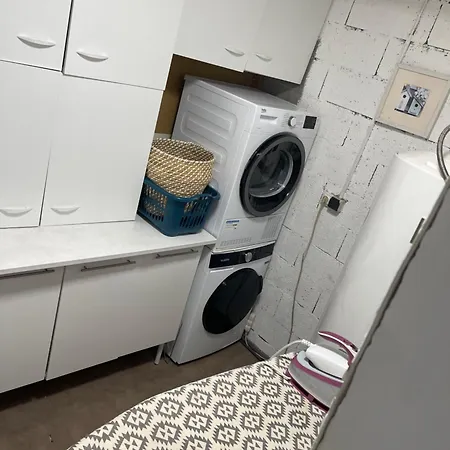 Marie Belle, Entre Mer, Etang Et Abricotier 펜션